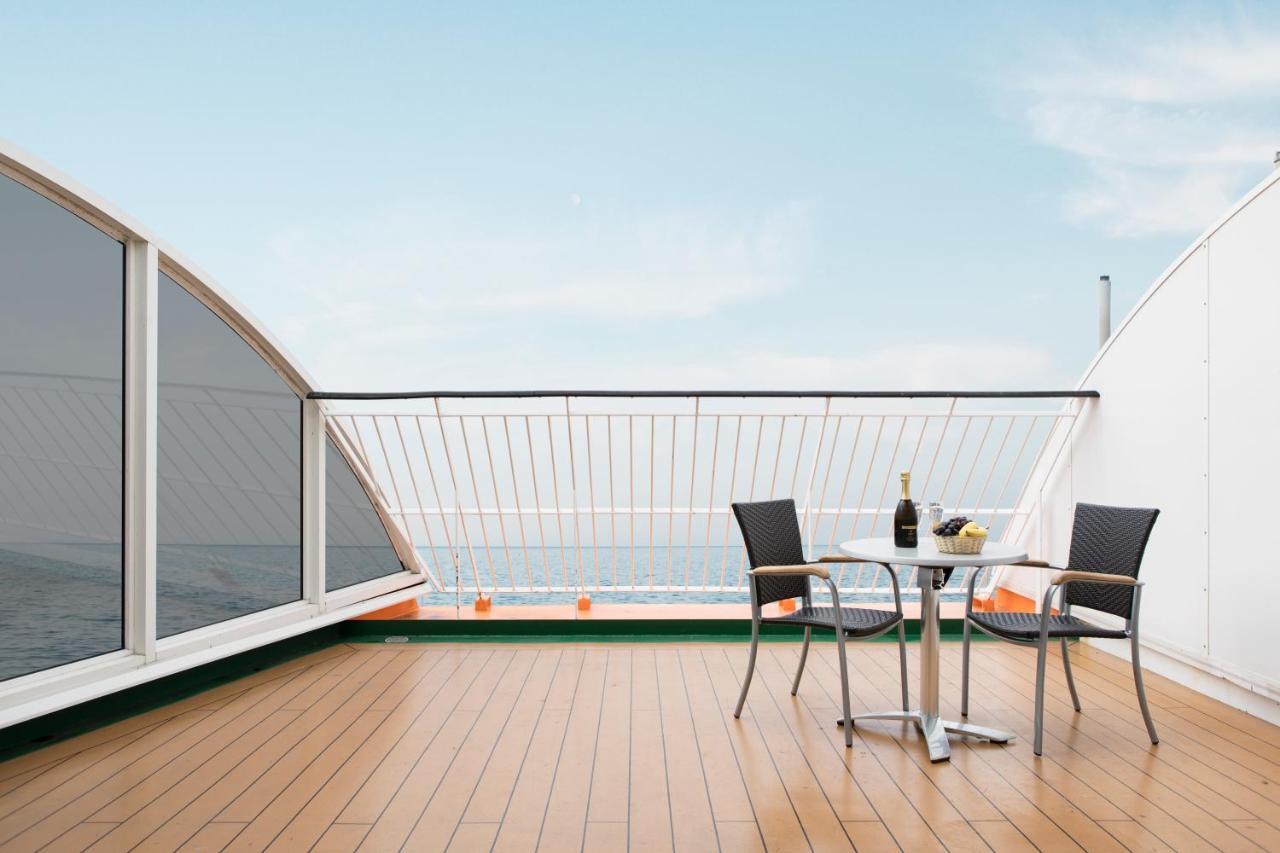 Tallink Ferry - Baltic Queen To Stockholm *